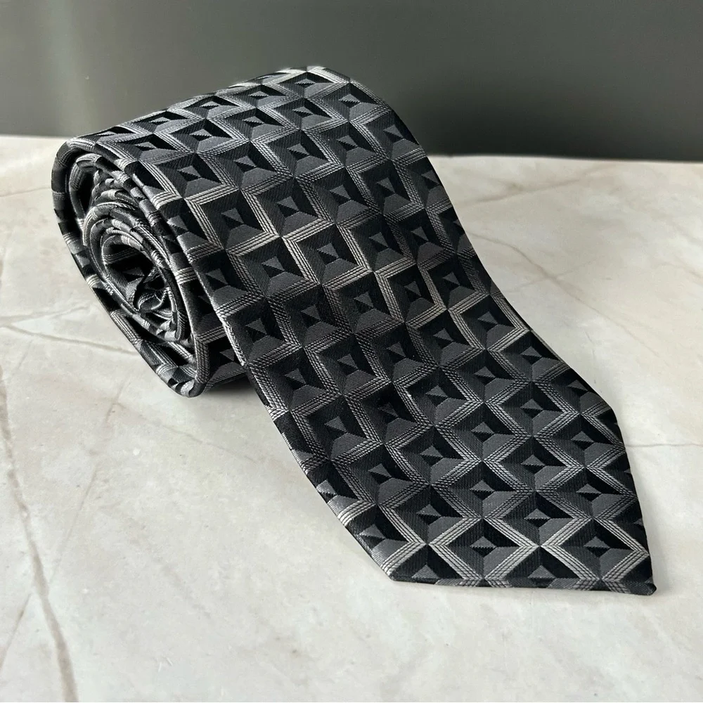 Arrow Black and Gray Geometric 58” Tie